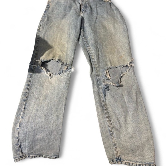 Abercrombie & Fitch Light Wash Women's Jeans - Casual Distressed Boyfriend Style - Picture 2 of 4